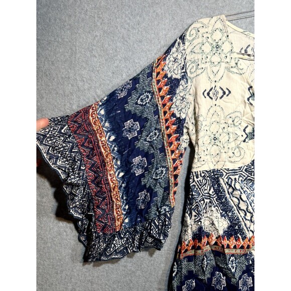 Angie Tunic‎ Top Women's Medium Multicolor Floral V-Neck Bell Sleeve Pullover - Picture 5 of 9